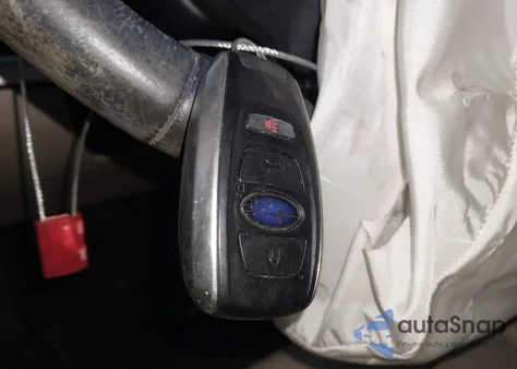 2017 Subaru Outback 2.5I Limited из США, поврежденный, VIN 4S4BSANCXH3403968